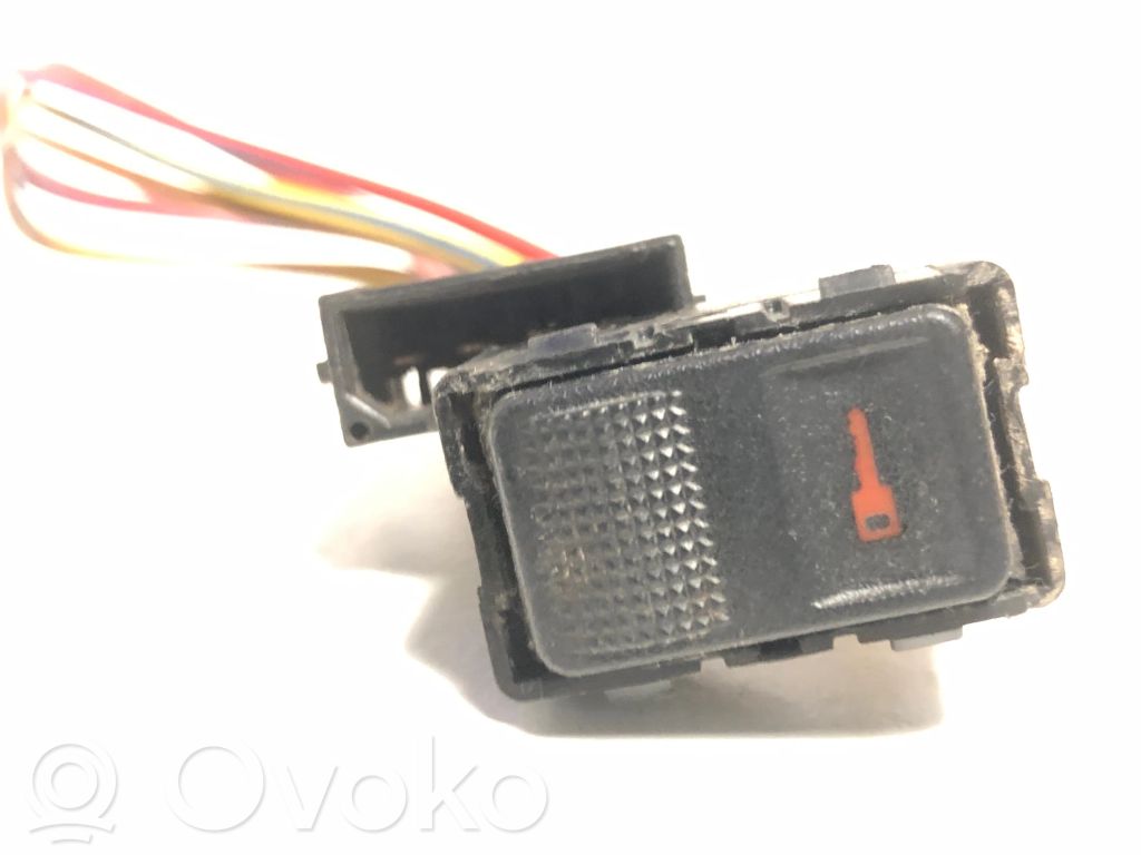 Audi A4 S4 B5 8D Central locking switch button 