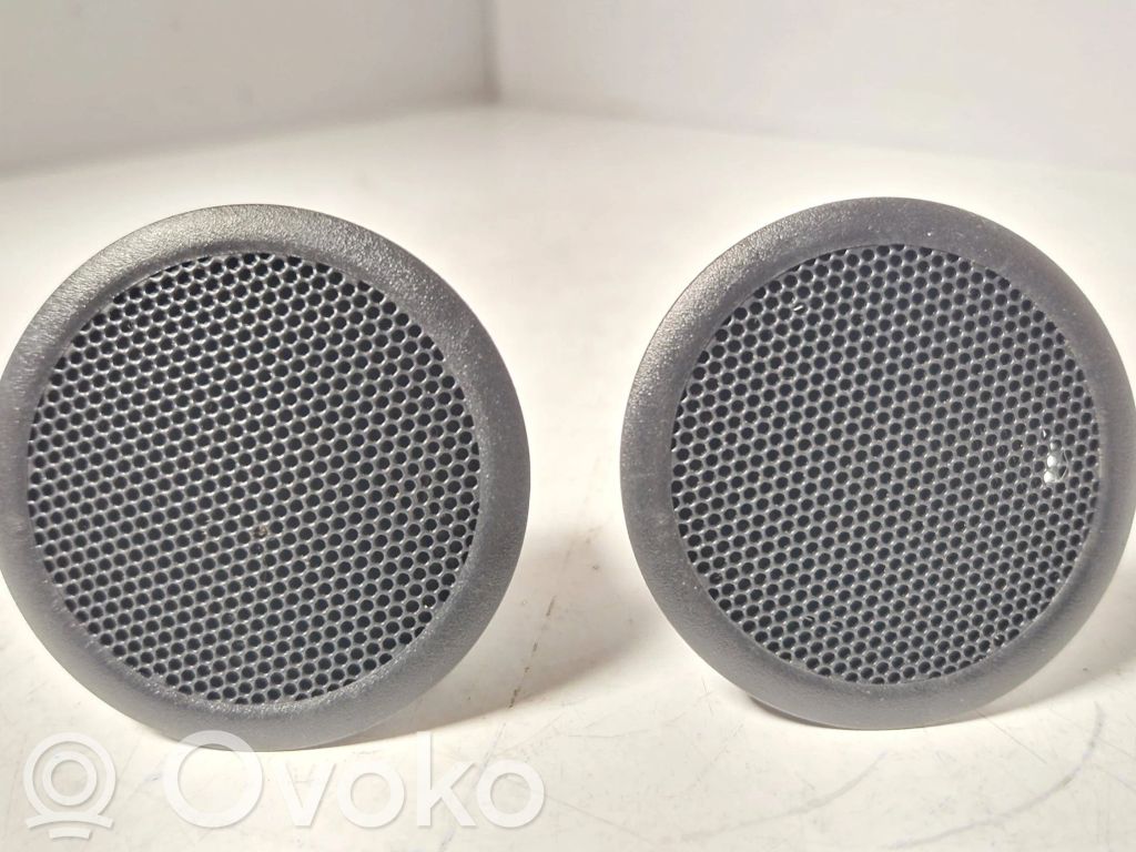 Ford Mondeo MK IV Altavoz de la puerta trasera 