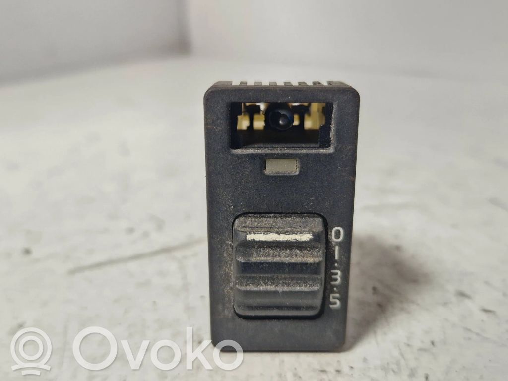 Volvo 850 Headlight level height control switch 