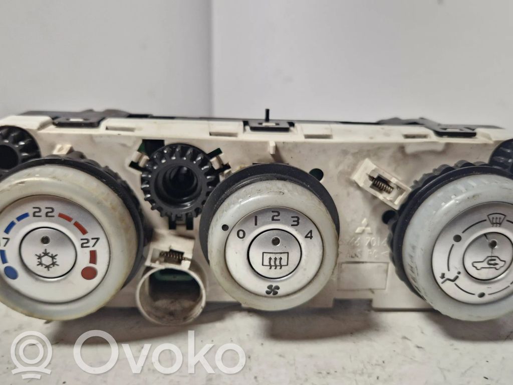 Mitsubishi Colt Climate control unit 