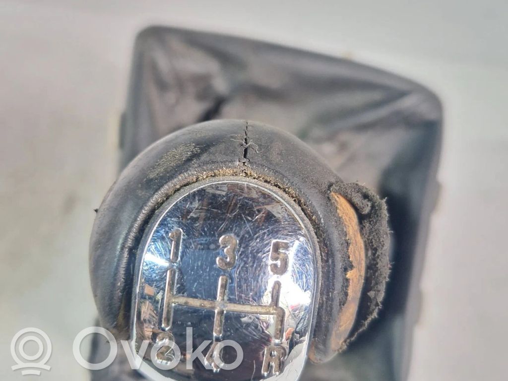 Opel Vectra C Gear shifter/selector 