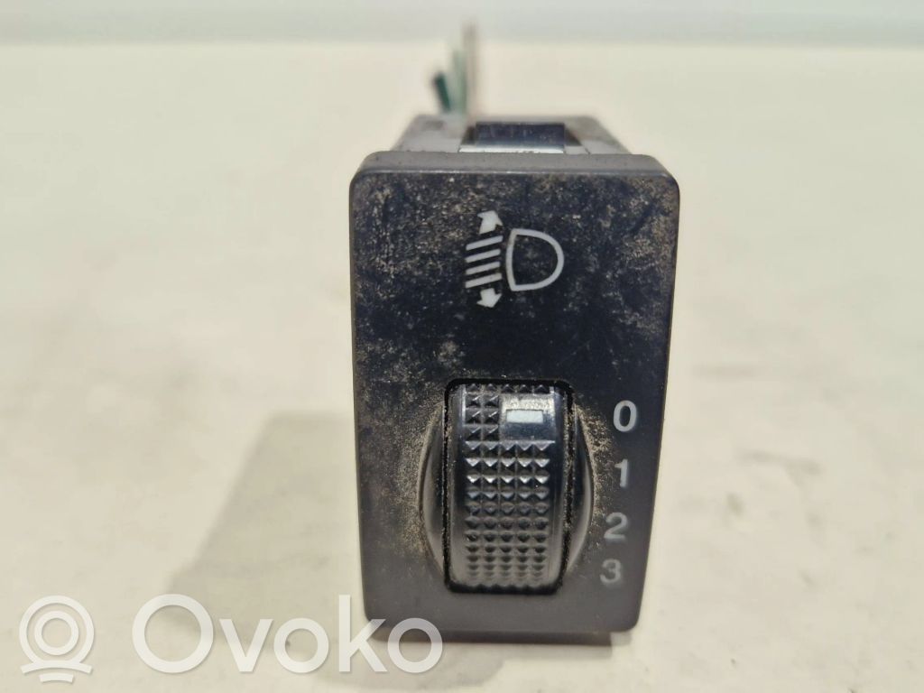 Chevrolet Aveo Headlight level height control switch 
