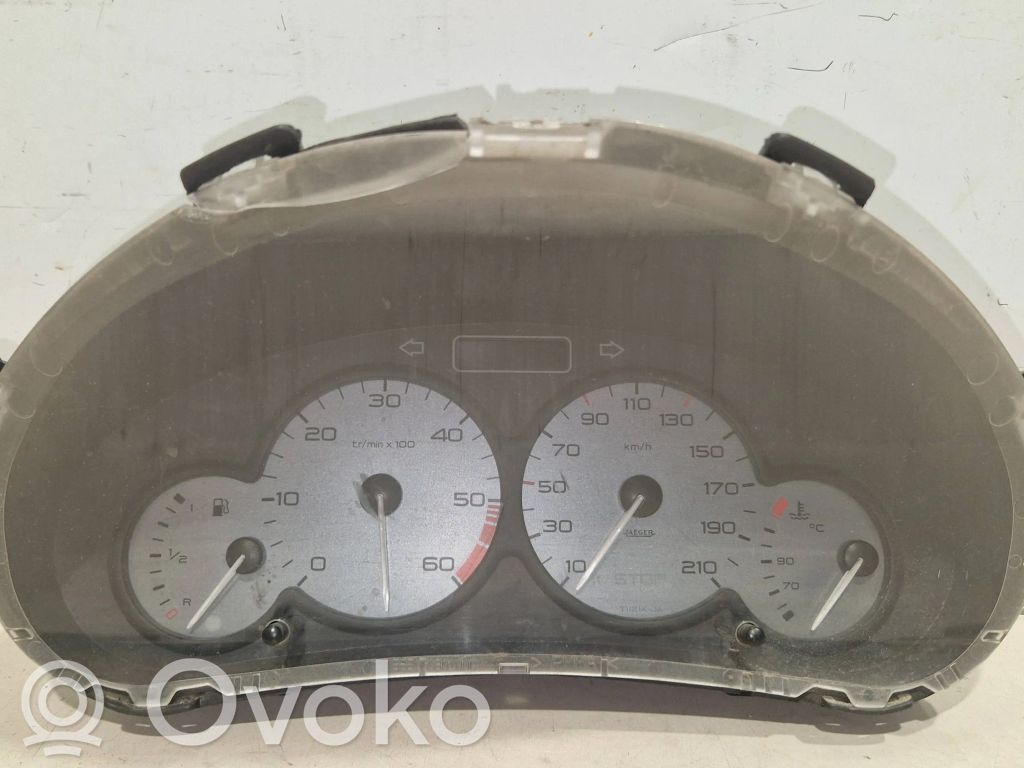 Citroen Berlingo Speedometer (instrument cluster) 