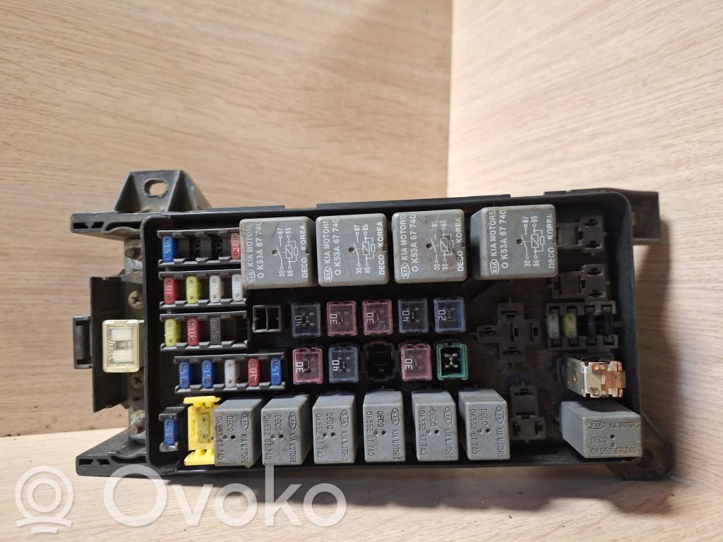 KIA Sorento Fuse module 