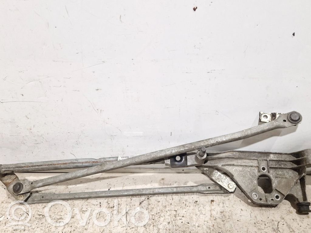 Ford Focus Front wiper linkage 