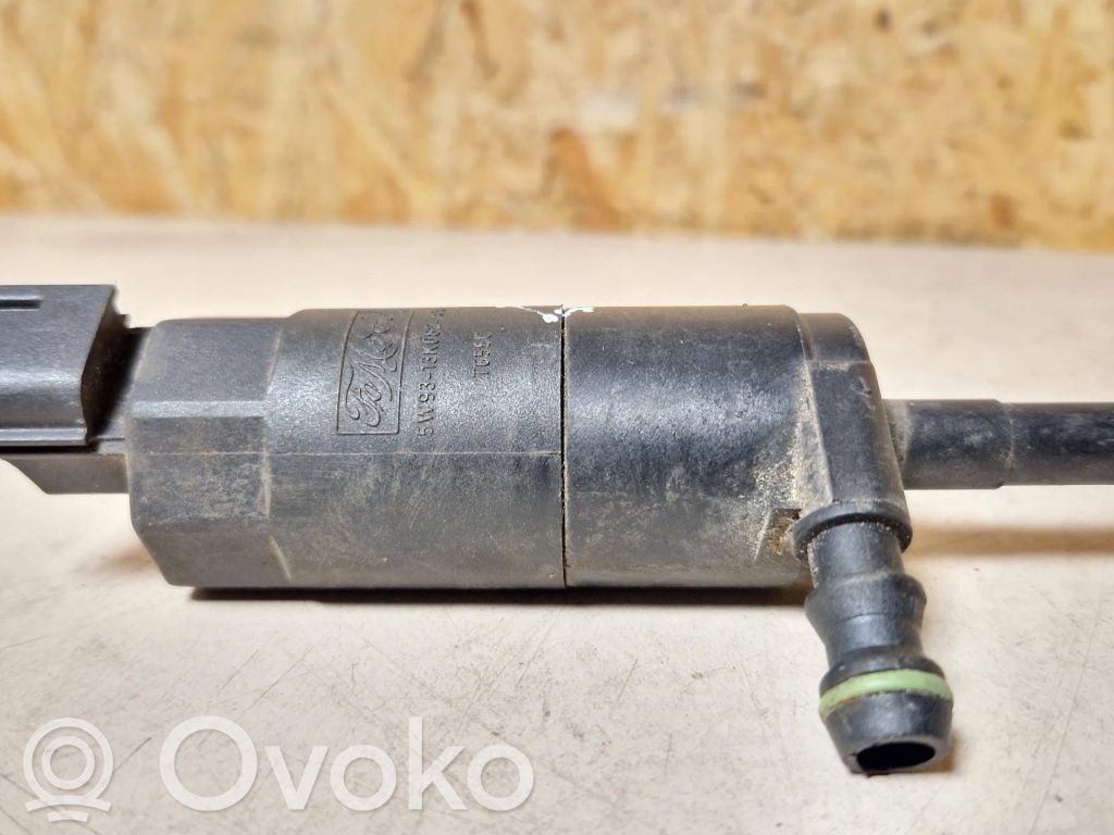 Ford Focus Windscreen/windshield washer pump 