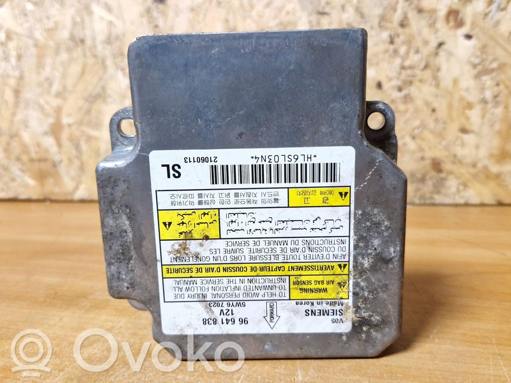Chevrolet Epica Airbag control unit/module 