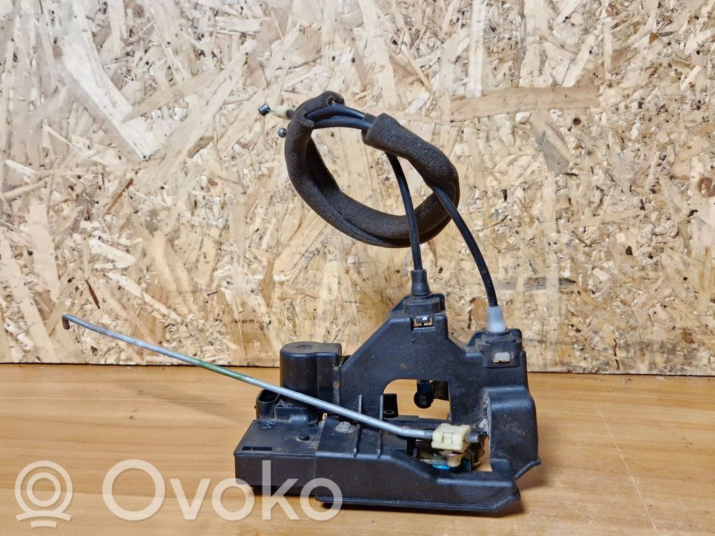 Chevrolet Epica Front door lock 