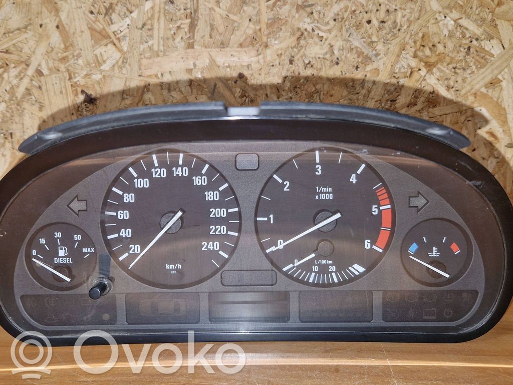 BMW 5 E39 Speedometer (instrument cluster) 