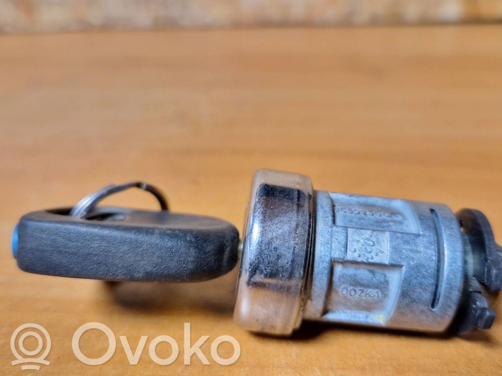Ford Mondeo Mk III Ignition lock 