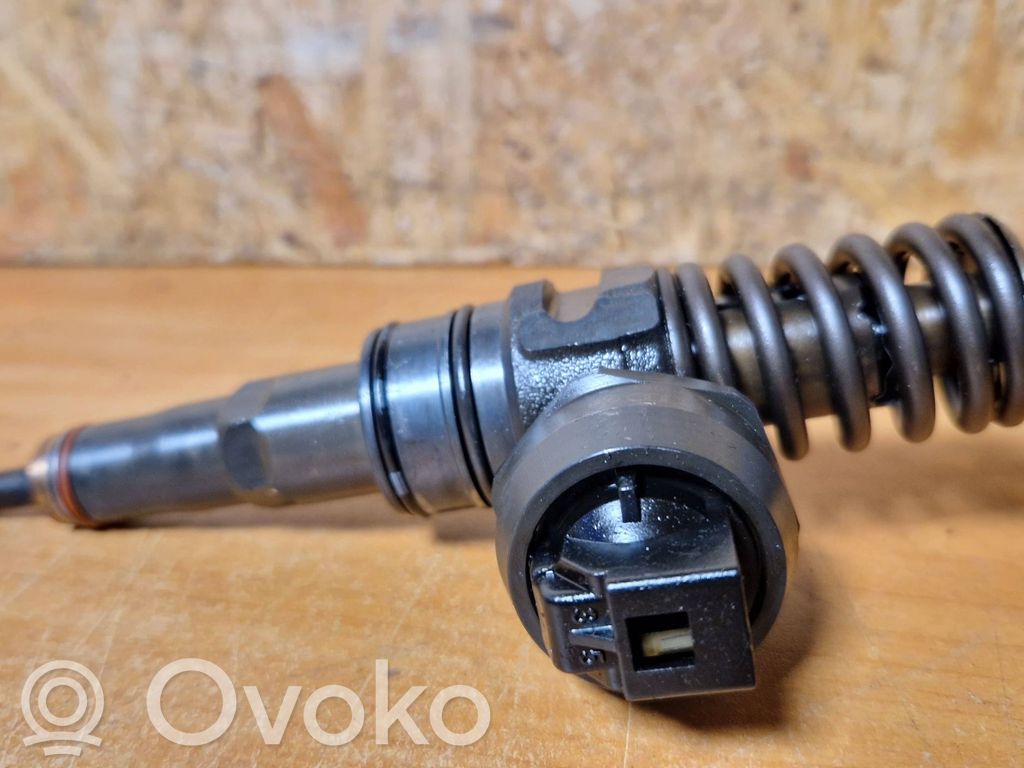 Skoda Superb B5 (3U) Inyector de combustible 