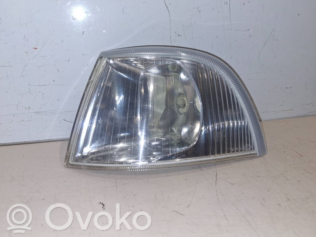 Volvo S40, V40 Front indicator light 