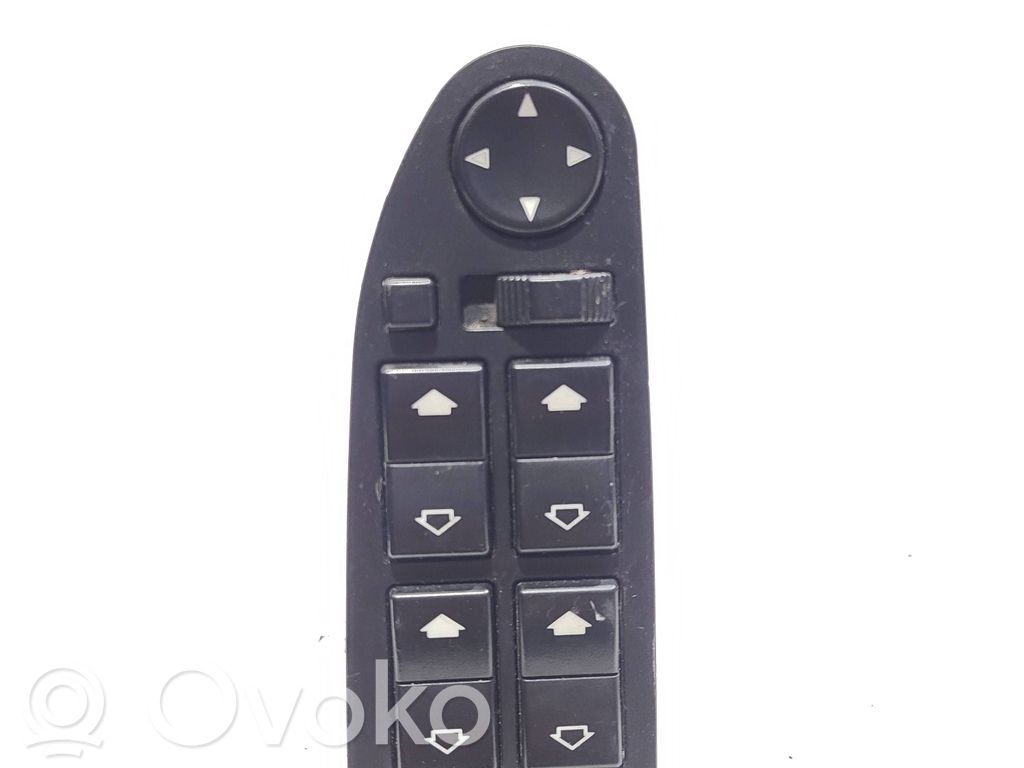 BMW 5 E39 Electric window control switch 