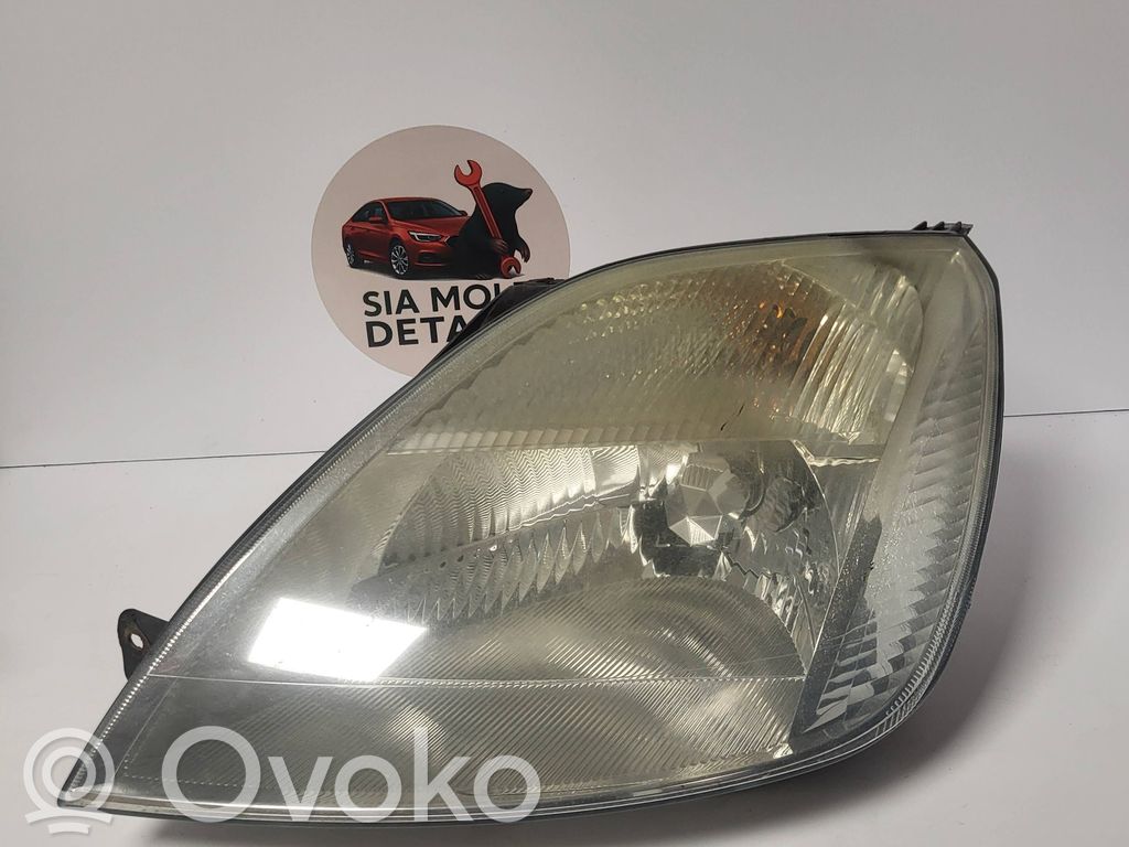 Ford Fiesta Headlight/headlamp 