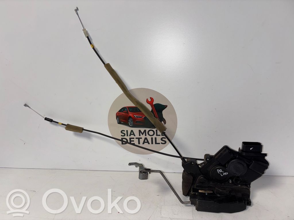 Mazda 5 Front door lock 