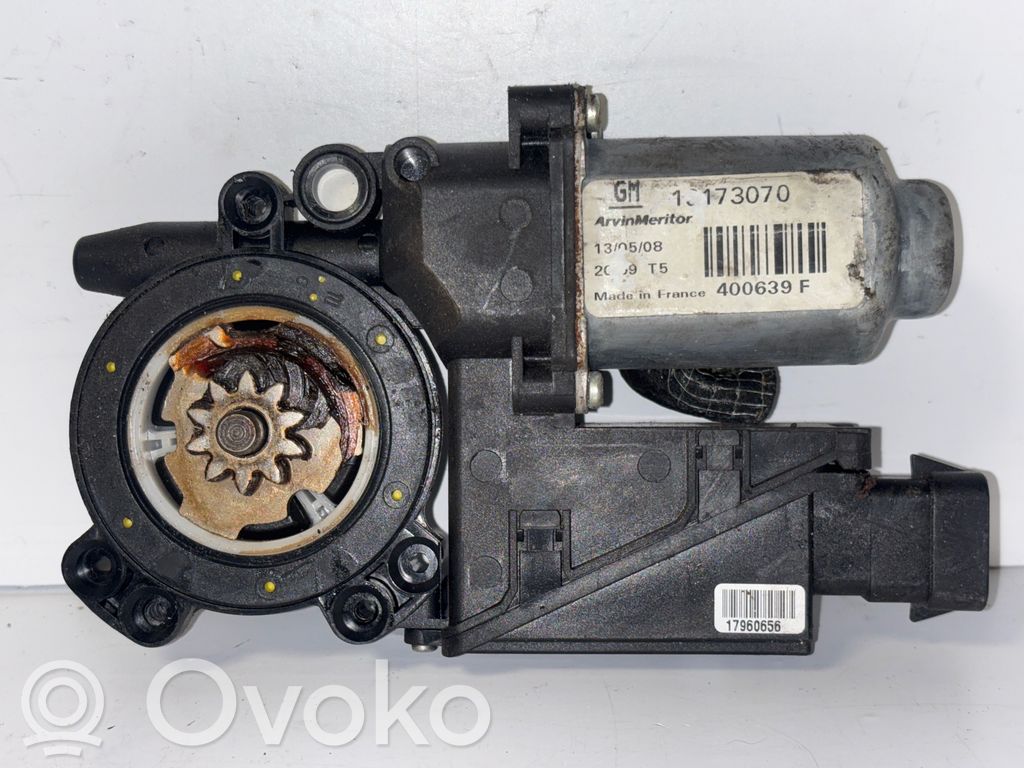 Opel Combo C Front door window regulator motor 