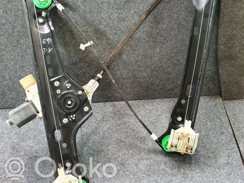 BMW 3 E90 E91 Front door window regulator with motor 