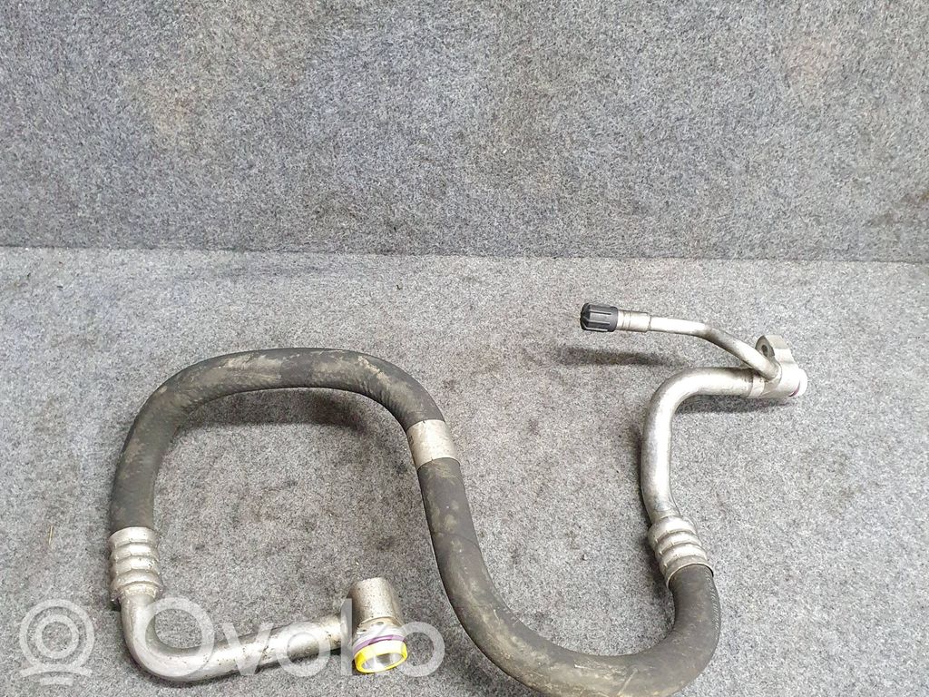 BMW 3 E90 E91 Air conditioning (A/C) pipe/hose 