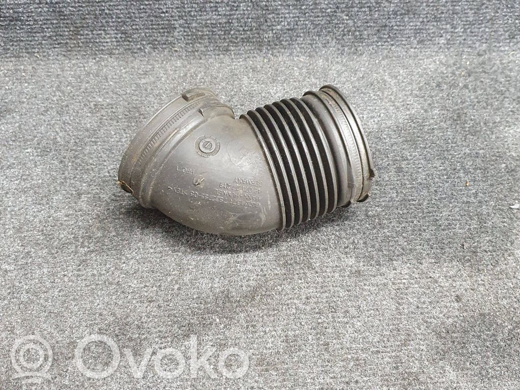 BMW 3 E90 E91 Air intake hose/pipe 