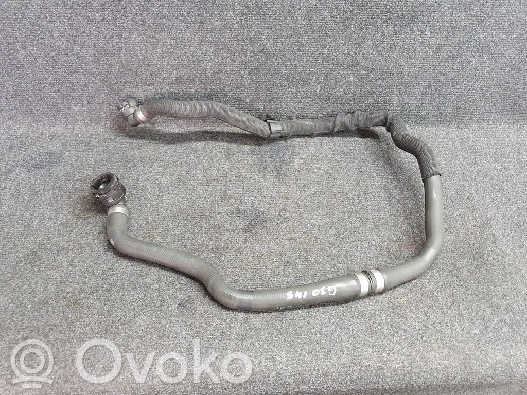 BMW 5 G30 G31 G38 Engine coolant pipe/hose 