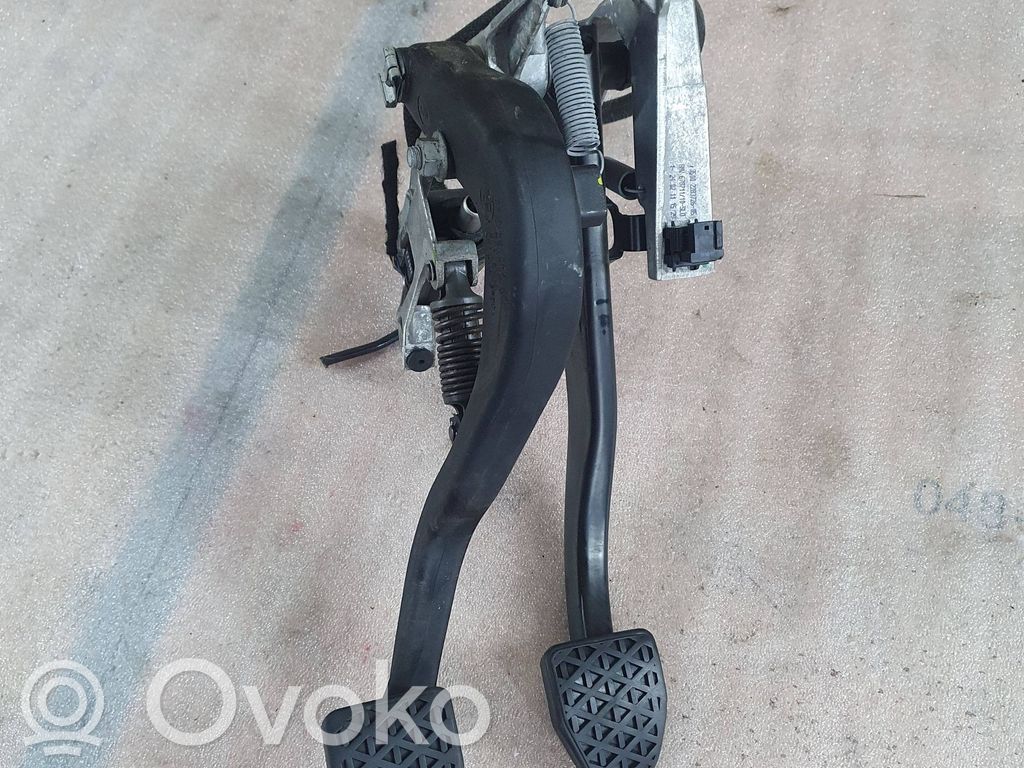 BMW 3 E92 E93 Pedal assembly 