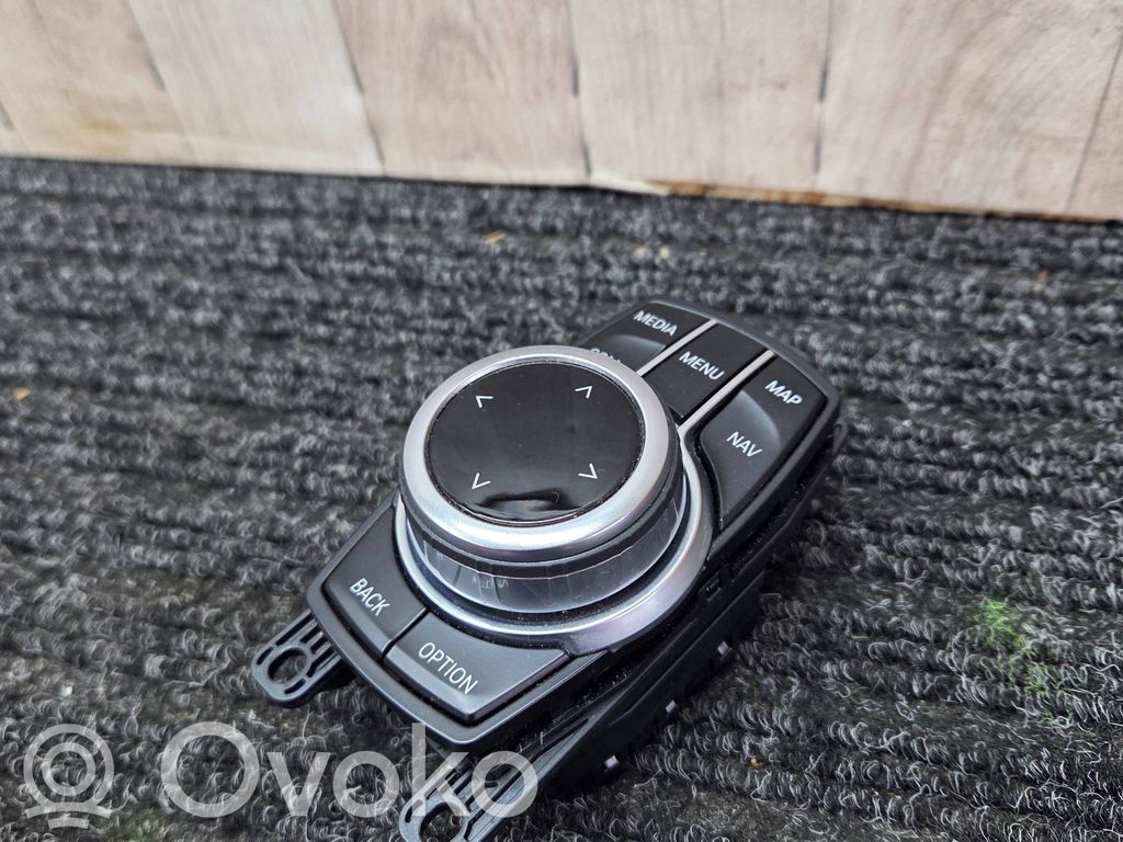 BMW 3 F30 F35 F31 Head unit multimedia control 