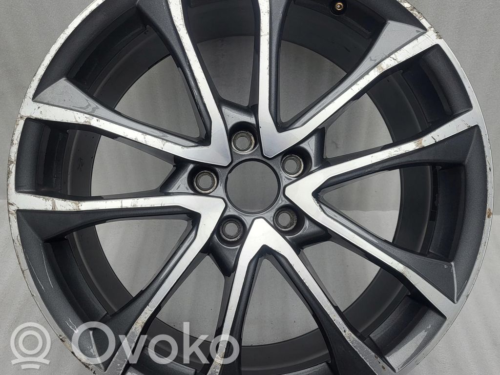 Audi A5 Capac roată original 