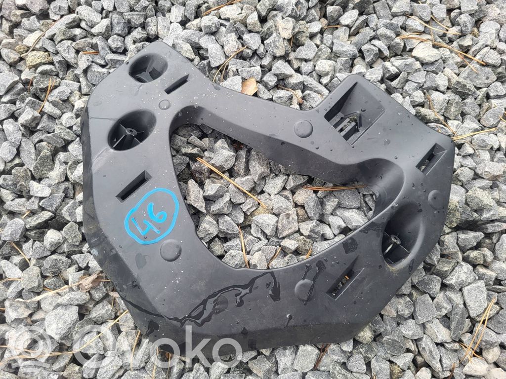 Renault Zoe Front bumper mounting bracket 