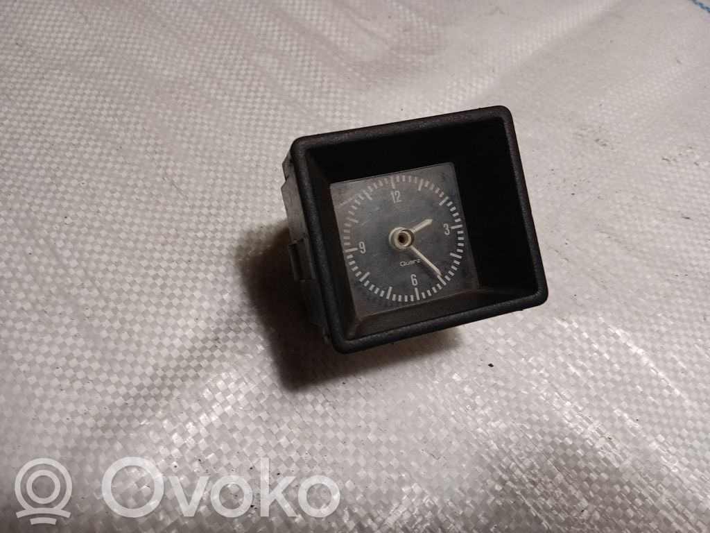 Opel Kadett E Screen/display/small screen 