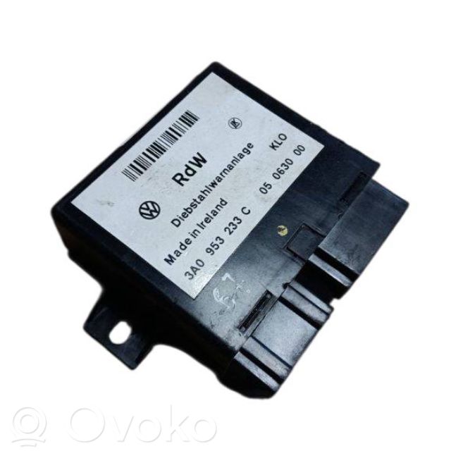 Volkswagen PASSAT B4 Comfort/convenience module 