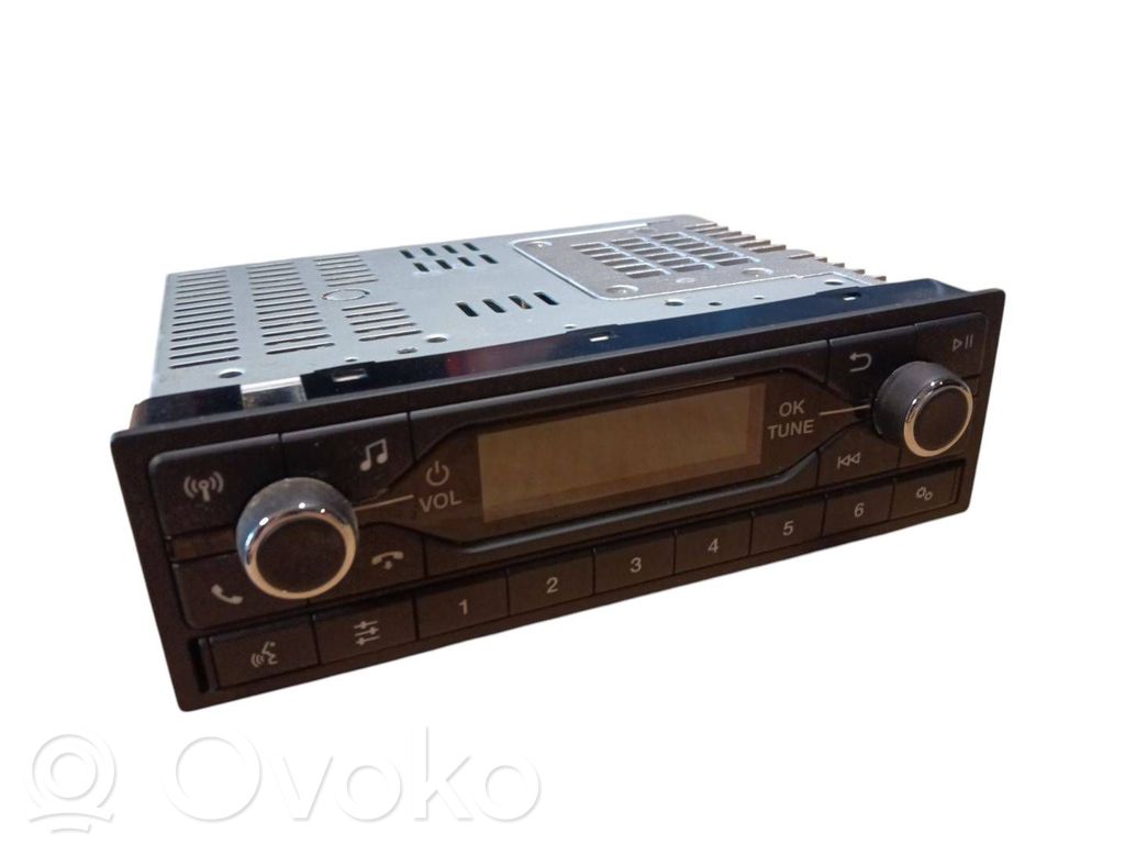 Ford Transit VII Panel / Radioodtwarzacz CD/DVD/GPS 