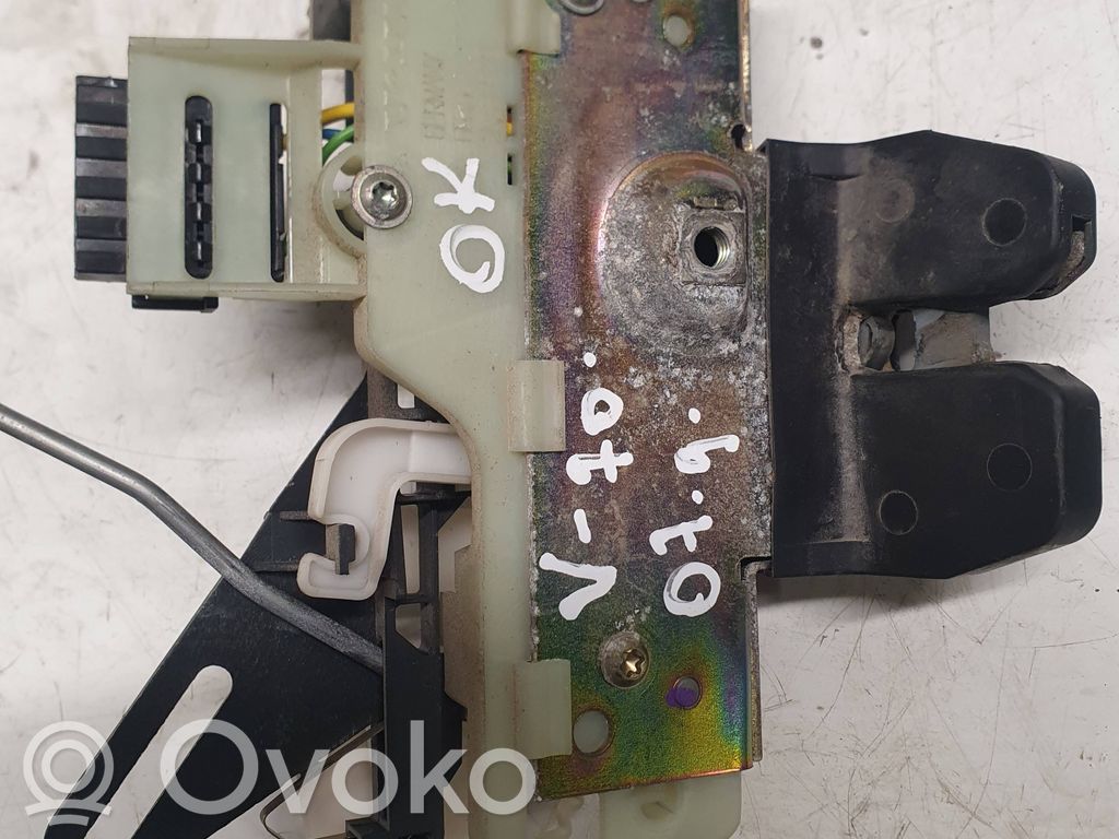 Tailgate/trunk/boot lock/catch/latch   30753829