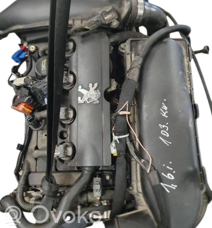 Peugeot 308 SW  Dzinēja komplekts 