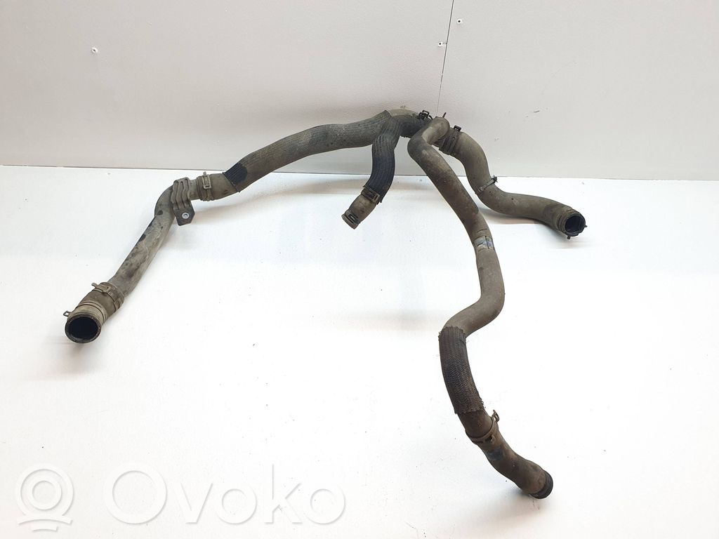 Ford Transit VII Tubo flessibile del liquido di raffreddamento del motore 