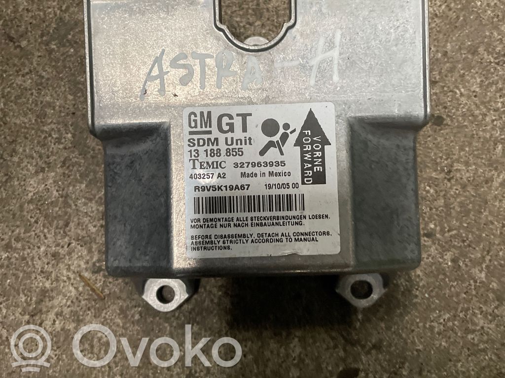 Opel Astra H Airbag control unit/module 