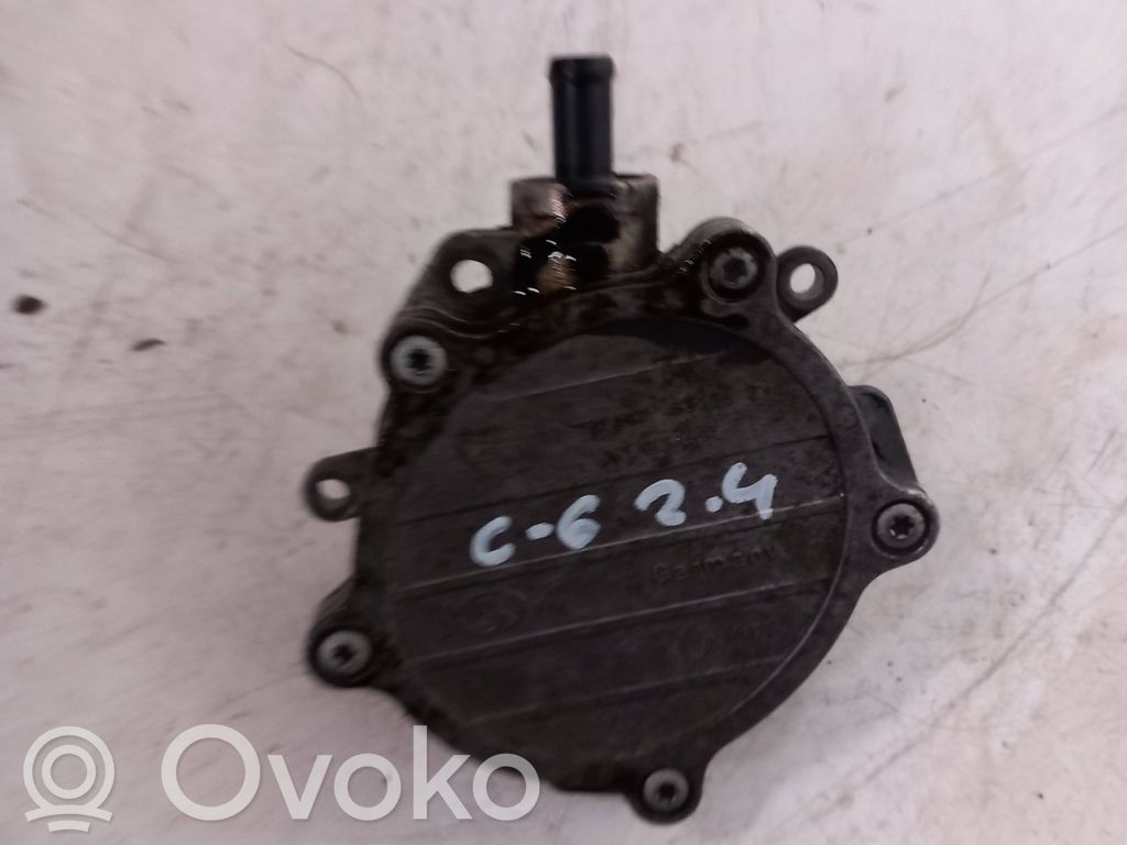 Vacuum pump