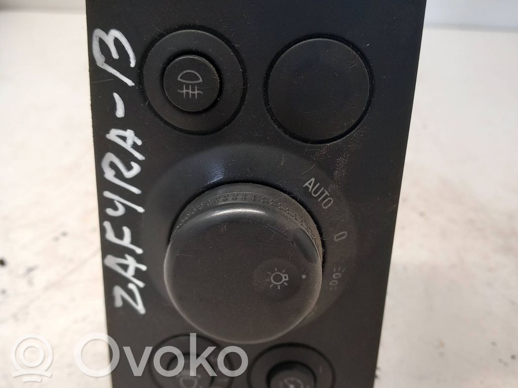 Opel Zafira B Light switch 