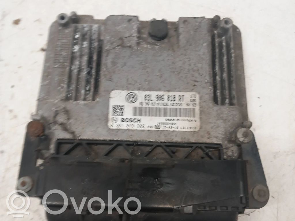 Skoda Superb B6 (3T) Engine control unit/module 