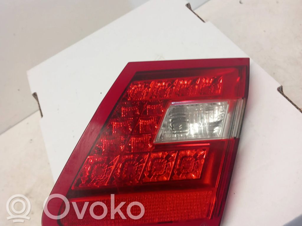 Mercedes-Benz E W212 Tailgate rear/tail lights 