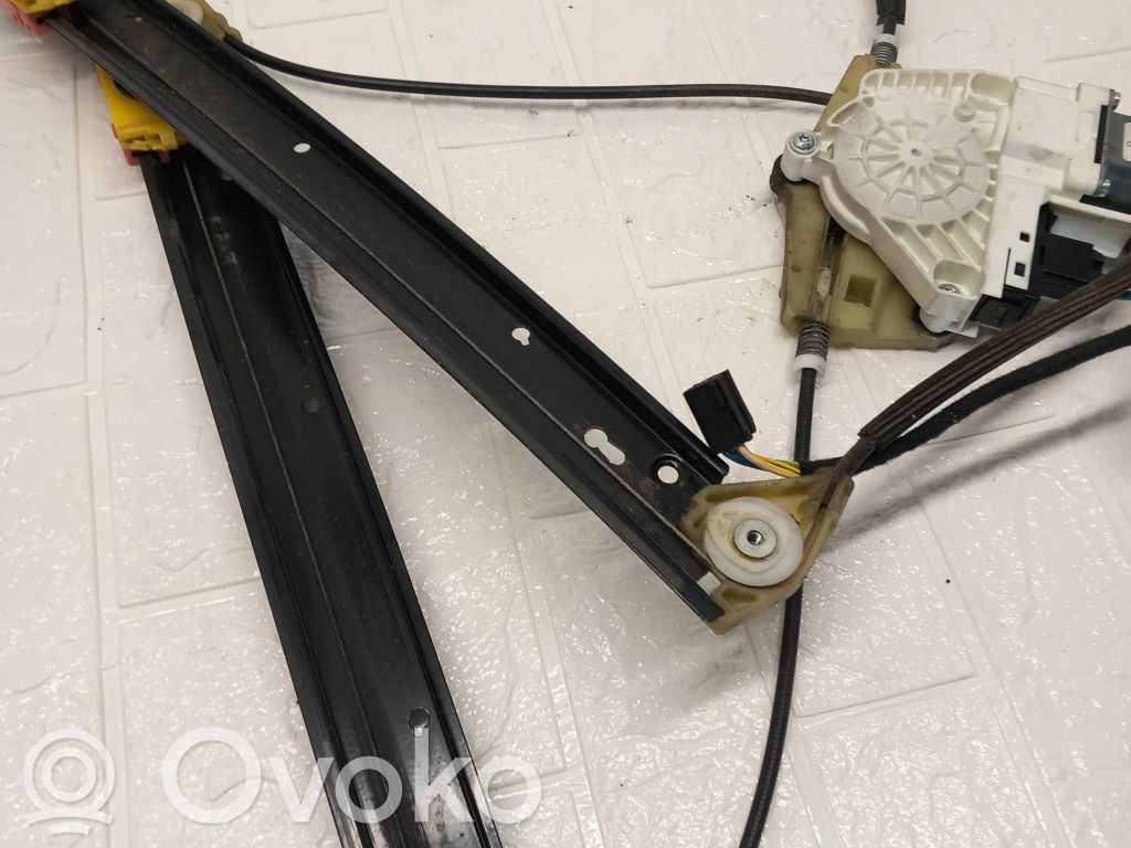 Audi A6 S6 C6 4F Front door window regulator with motor 