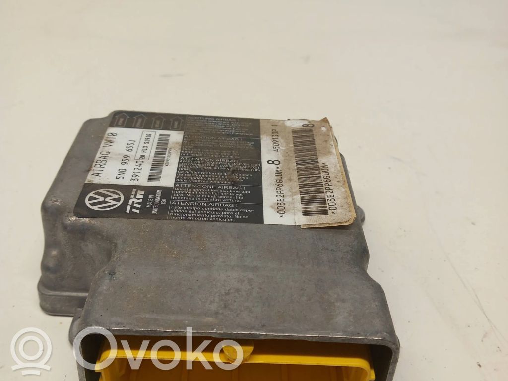 Volkswagen PASSAT CC Airbag control unit/module 