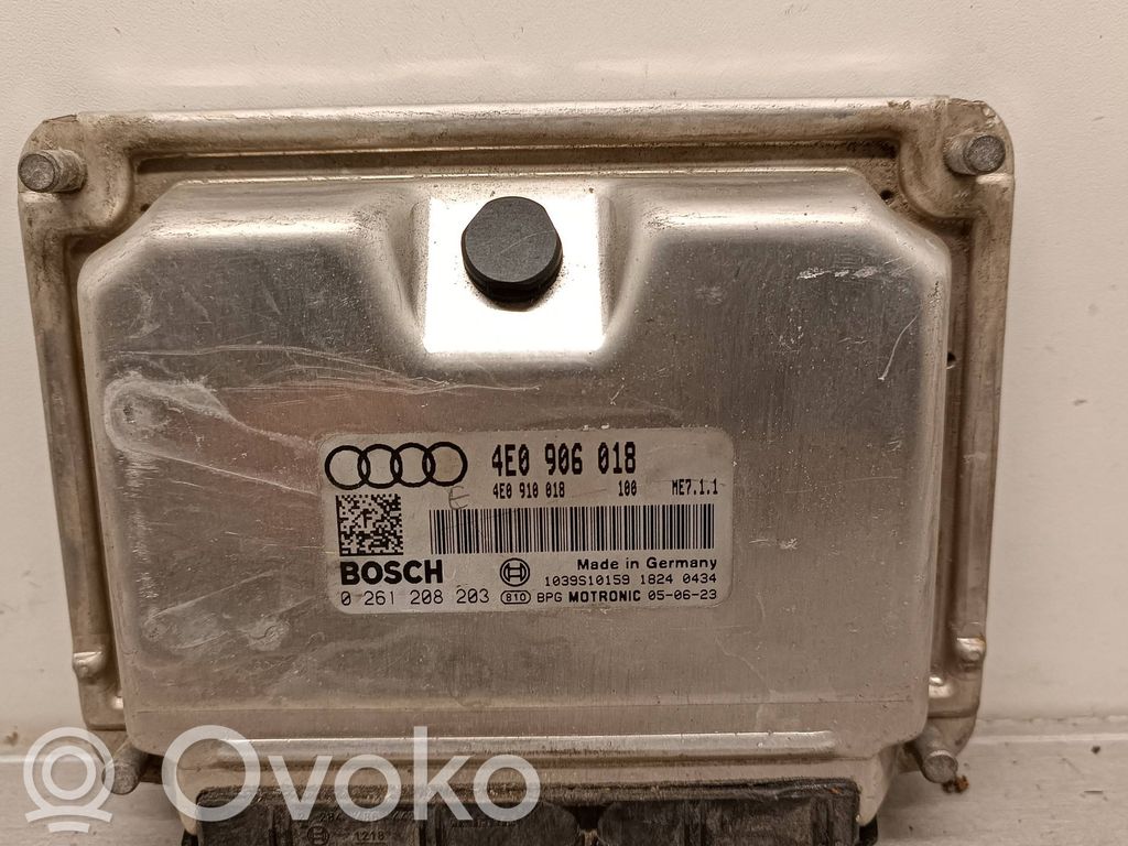 Audi A8 S8 D3 4E Engine control unit/module 