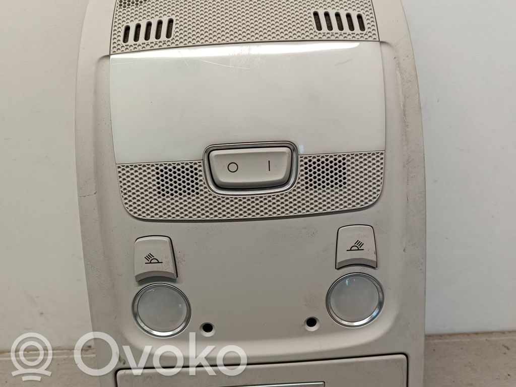 Audi A5 8T 8F Priekinių vietų apšvietimo žibintas 