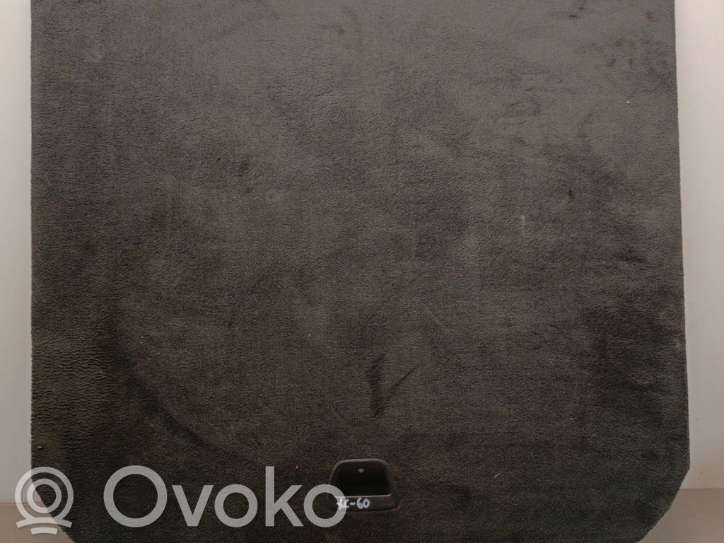 Volvo XC60 Bagažinės grindys 