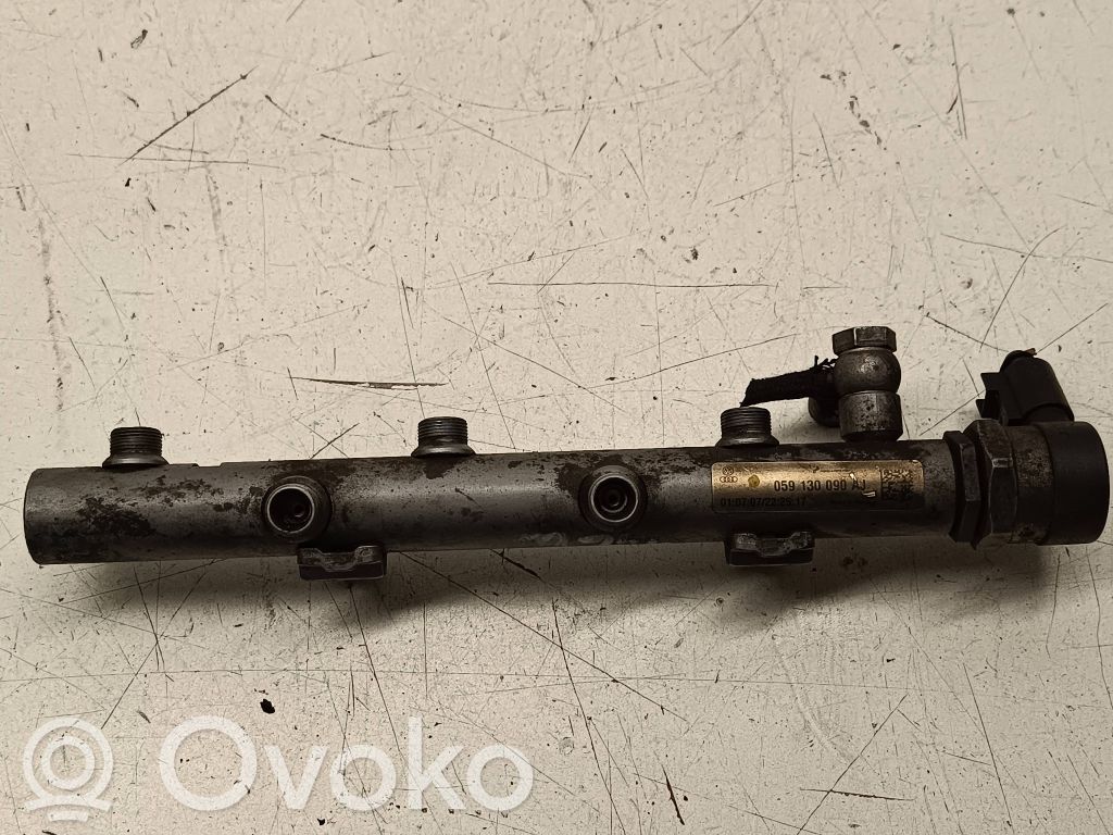 Audi A5 Sportback 8TA Fuel main line pipe 