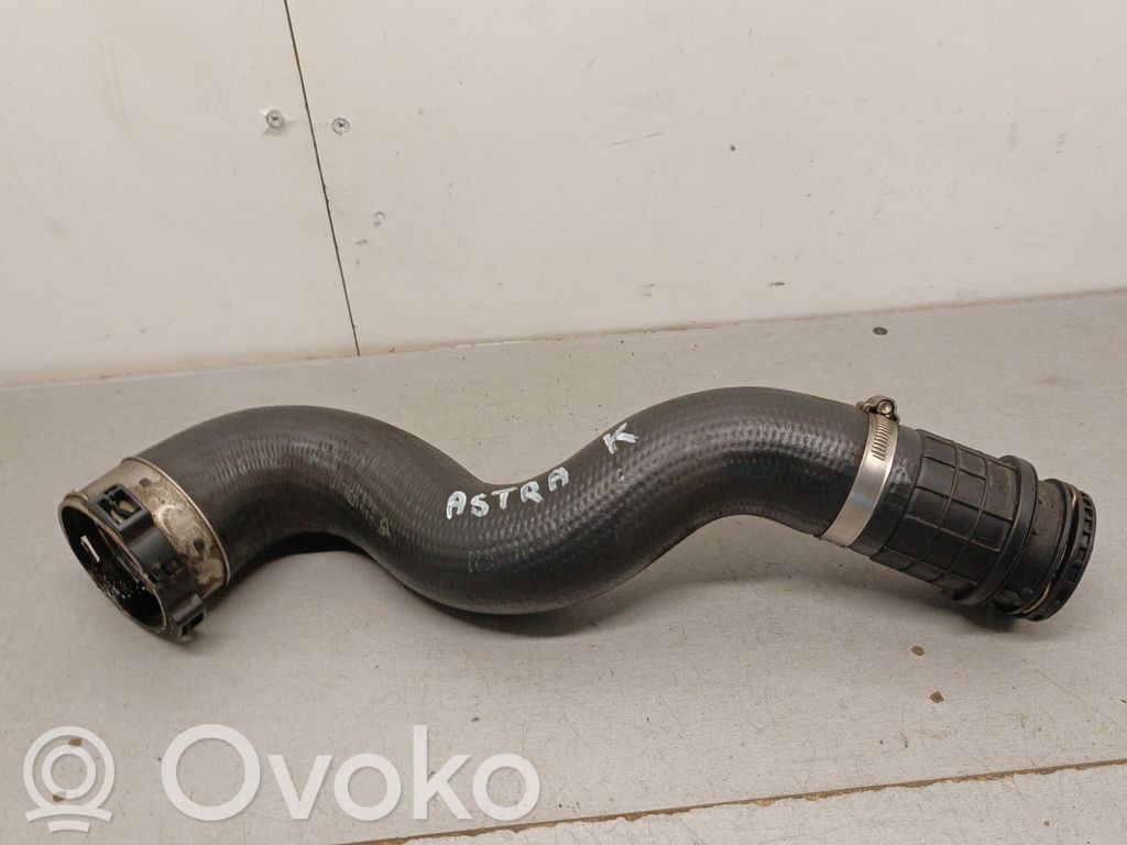 Opel Astra K Välijäähdyttimen letku 