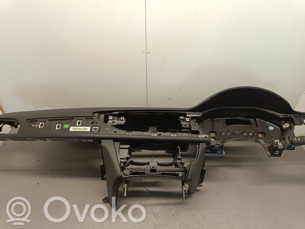 Audi A6 C7 Panelė 