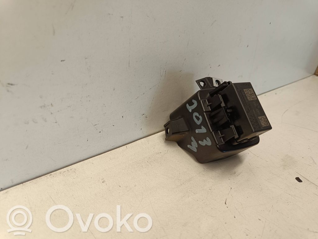 Audi A6 C7 Keyless (KESSY) go control unit/module 