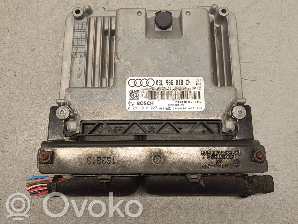Audi Q3 8U Engine control unit/module 