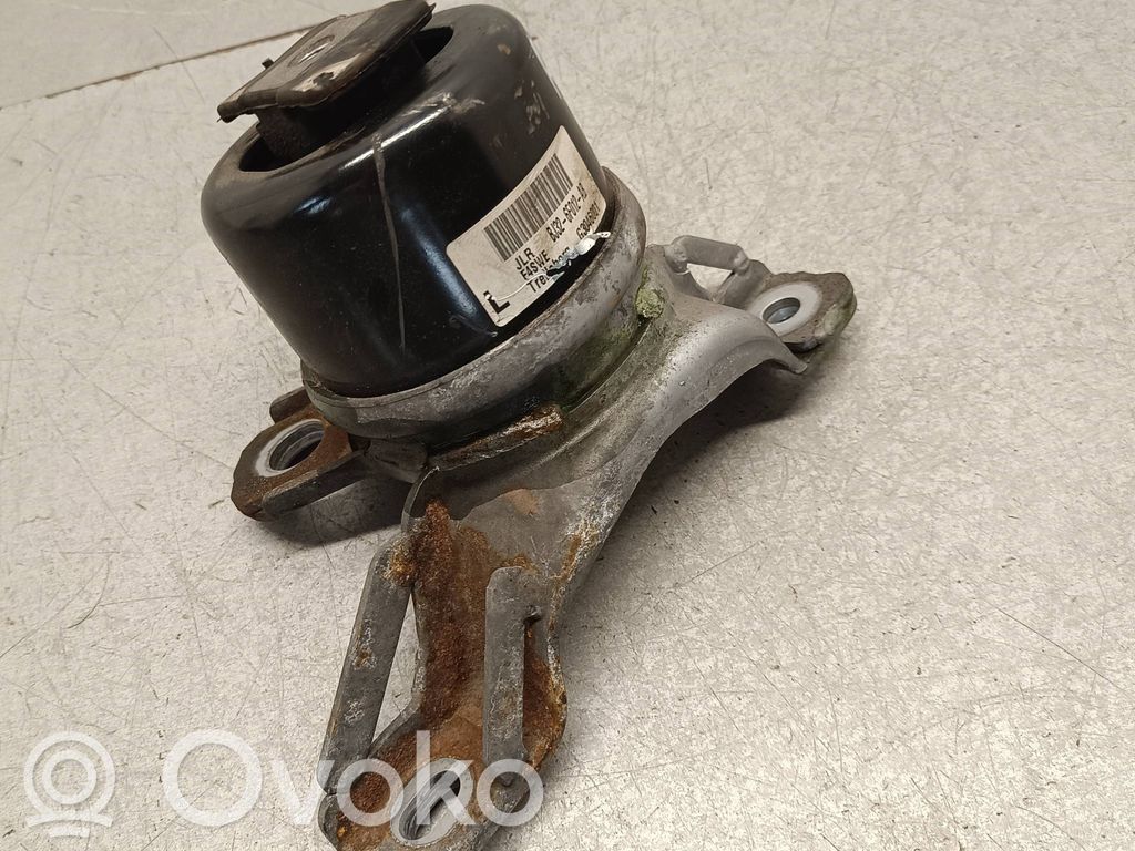 Land Rover Evoque I Engine mount bracket 